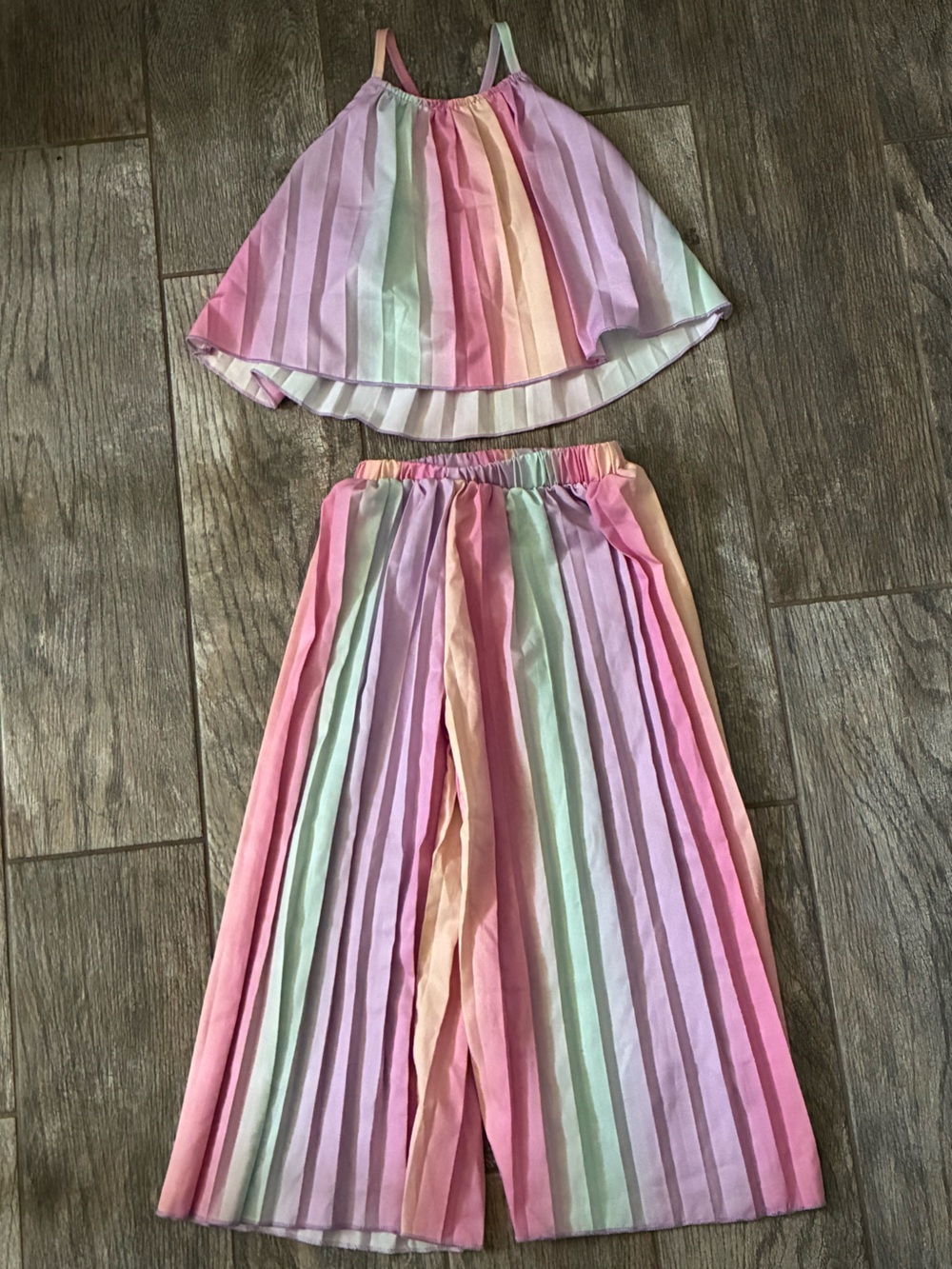 Two-Piece Set Bundle Size 5 - Picture 8 of 14